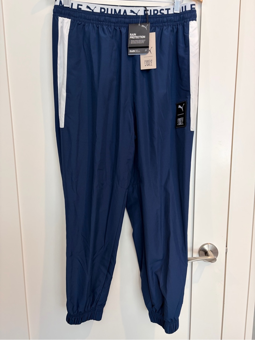 PUMA First Mile Men’s RainCELL Woven Jogger Pants Size L NWT